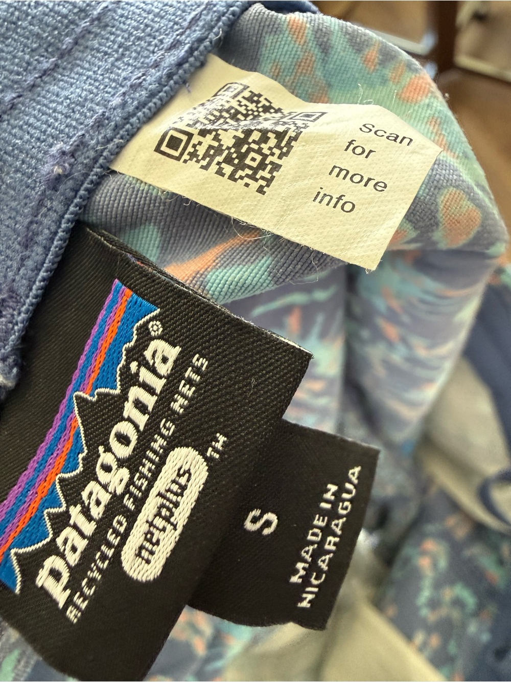 Patagonia Baggies Shorts Womens Small Blue Sunshine Dye 5 Inch Swim Print - Picture 3 of 7